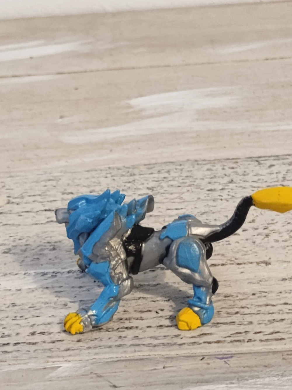 Forever Clever Spin Master Bakugan Hydorous Toy Figurine Mystery Figure
